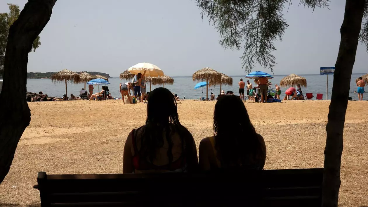 Arșiță în Grecia, destinație preferată de români. Se ajunge la temperaturi insuportabile