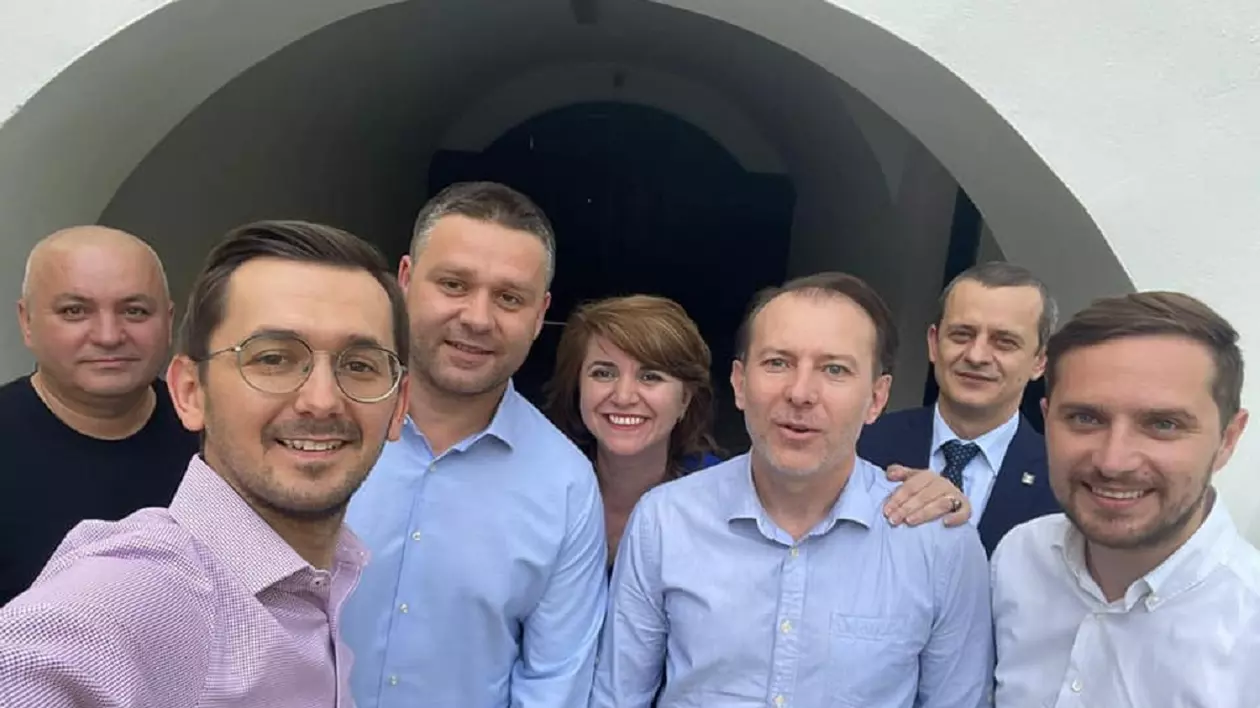 Ciprian Ciucu și-a depus candidatura pentru șefia PNL București. E susținut de Florin Cîțu