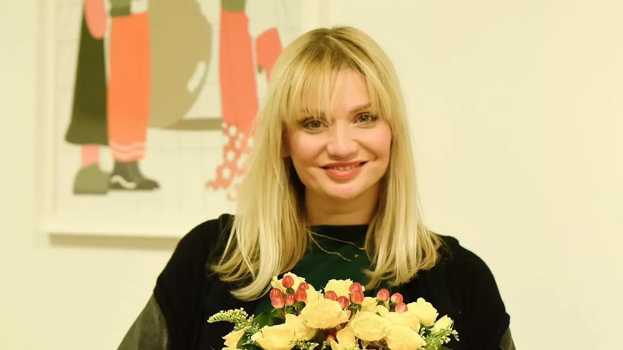 Cristina Cioran, noi detalii despre starea de sănătate a fetiței sale. „O să luptăm amândouă cât putem de tare”