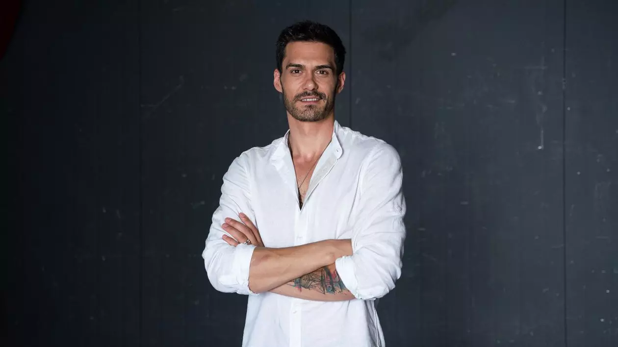 George Burcea, surprins în centrul Bucureștiului alături de fiicele lui și iubita Viviana