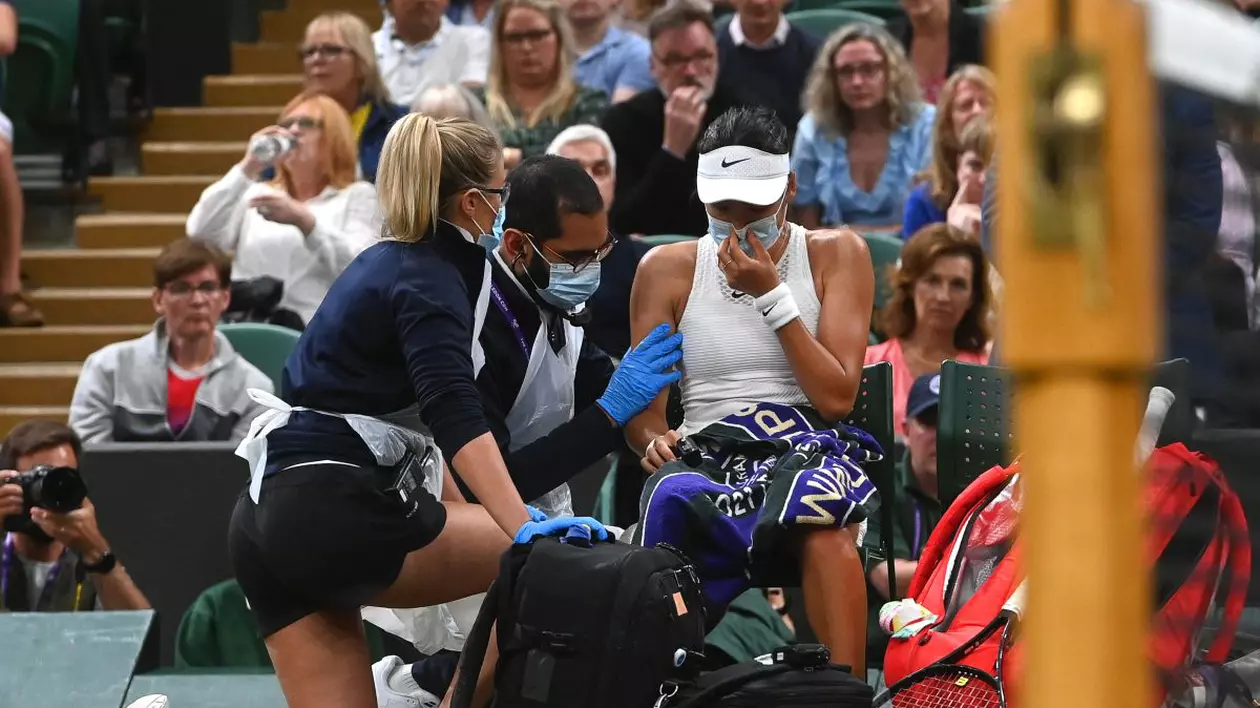 De ce a abandonat Emma Răducanu în optimi la Wimbledon. Explicațiile sportivei