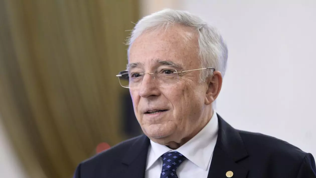 VIDEO Mugur Isărescu, despre Viorica Dăncilă, angajată recent pe postul de consultant la BNR: „Este foarte disciplinată”