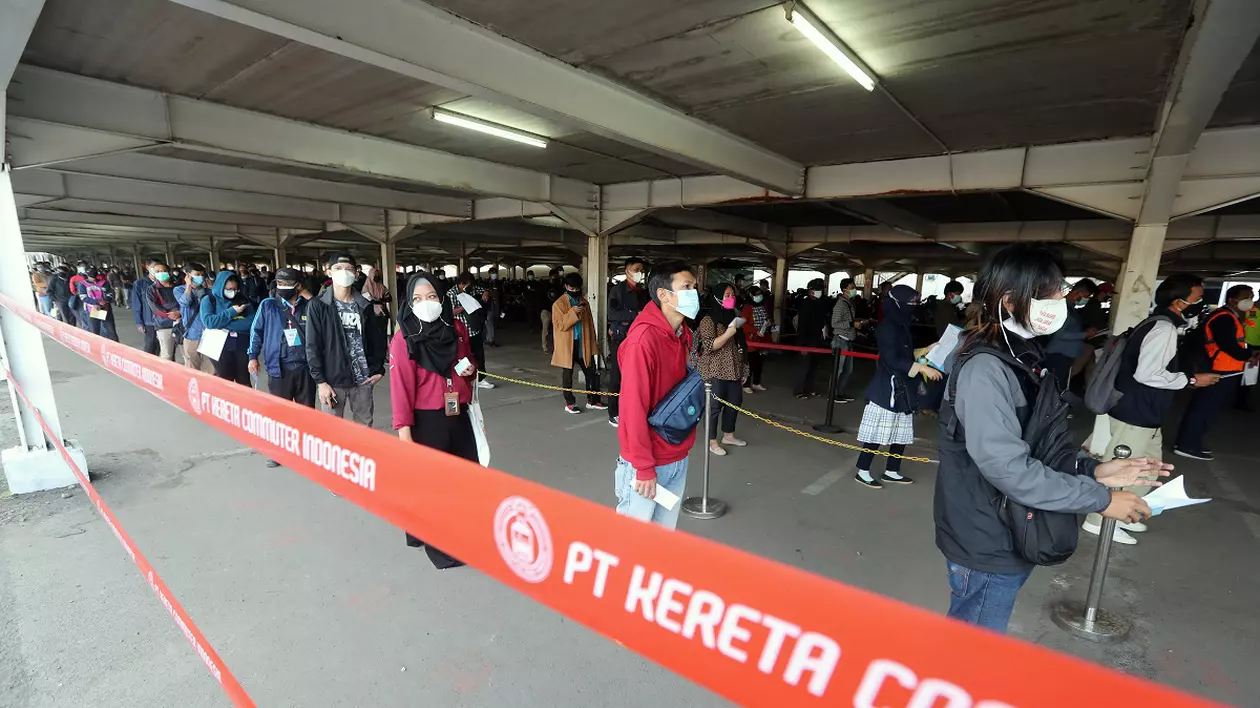 Indonezia a depășit India la numărul de infectări zilnice și a devenit noul epicentru al COVID-19 în Asia