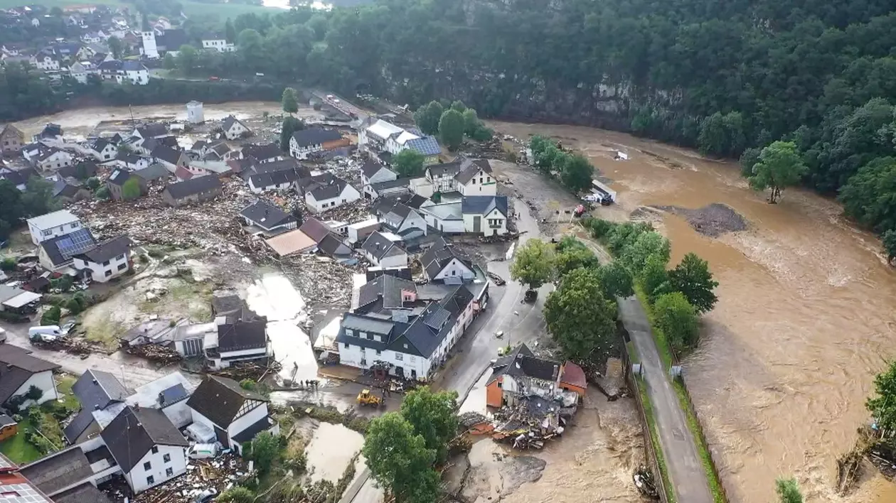 Inundații catastrofale în Germania. Aproape 60 de oameni au murit, 70 sunt dați dispăruți