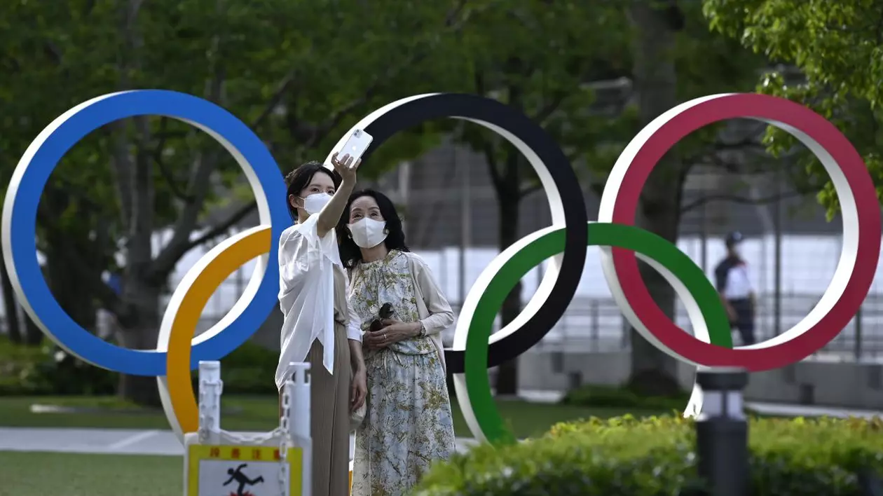 Scandaluri, demisii și tot mai multe cazuri COVID: debut complicat pentru Jocurile Olimpice de la Tokyo