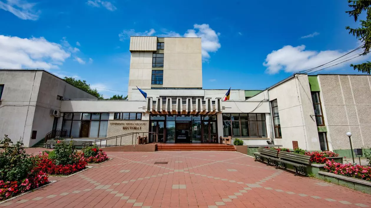 Cazare gratis în campus o lună, dacă se vaccinează. Ofertă pentru studenții unei universități din Iași
