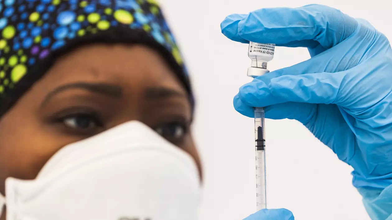 Agențiile americane de sănătate anunță că persoanele vaccinate complet anti-COVID nu au nevoie de o a treia doză