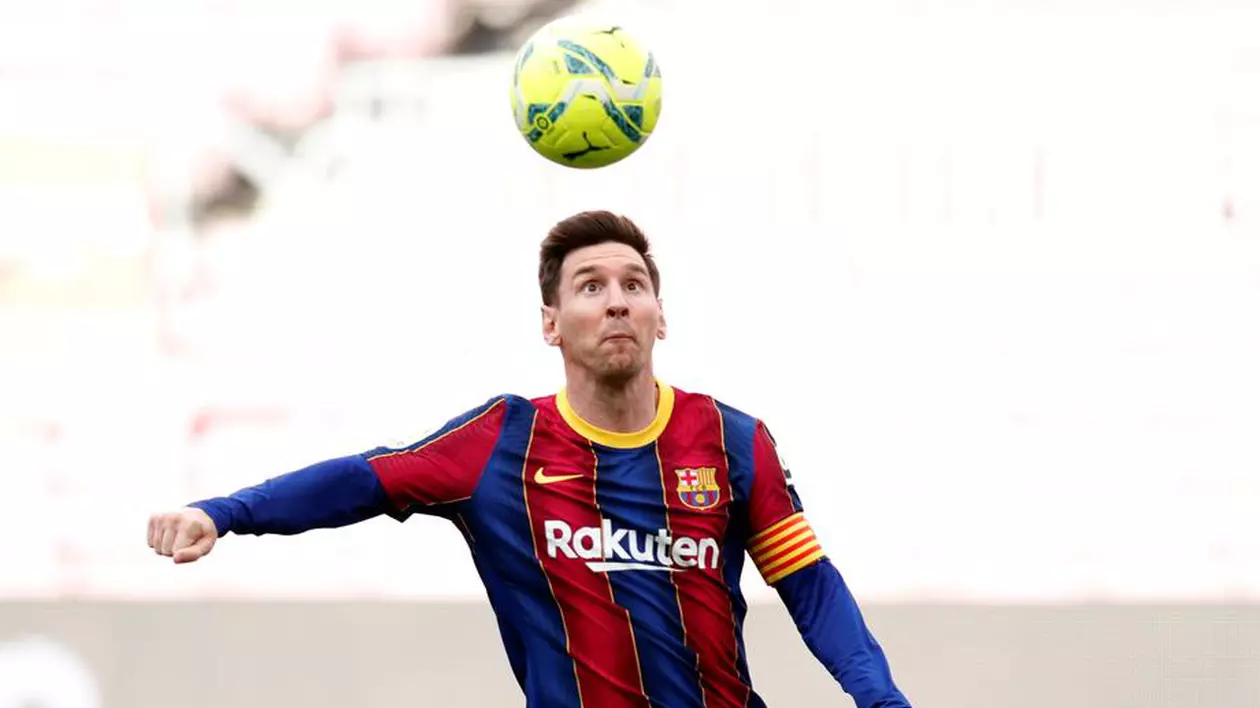 Lionel Messi este de acord să rămână la FC Barcelona pe un salariul redus la jumătate