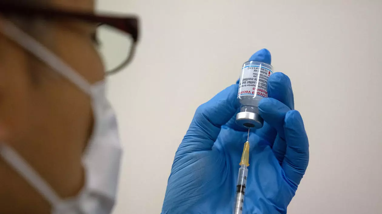 O nouă tranșă de vaccin Moderna a ajuns miercuri în România