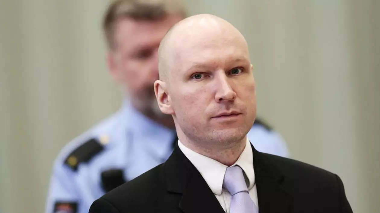 Ucigașul în masă Anders Breivik cere eliberarea condiționată, la 10 ani după atacurile din Norvegia