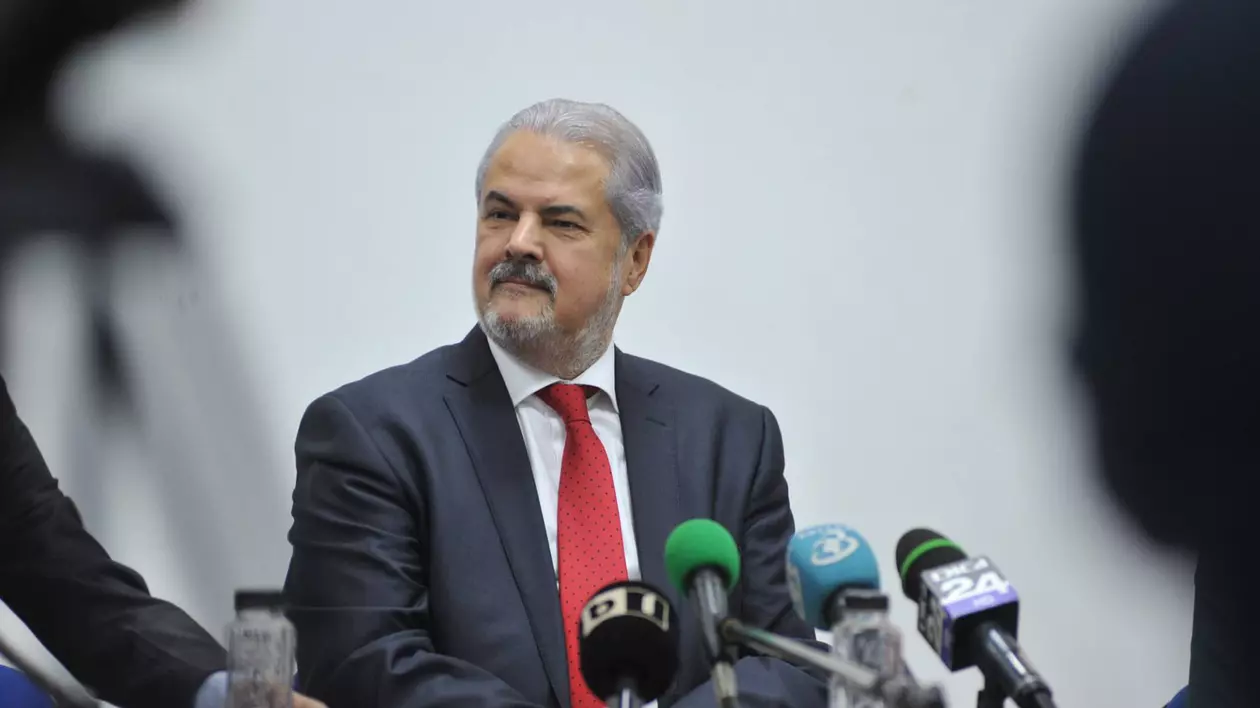 Adrian Năstase și Miron Mitrea nu mai sunt cetățeni de onoare ai Craiovei. Decizia poate fi contestată
