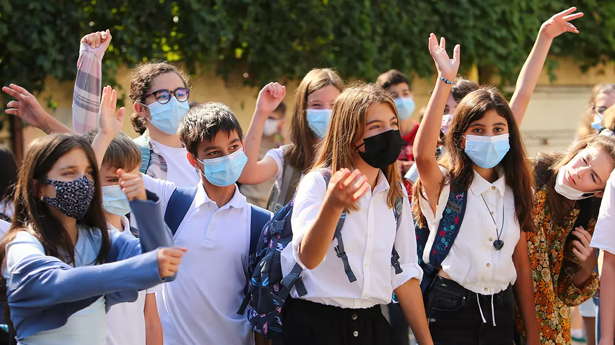 Medicul Mihai Craiu: „Copiii sănătoși trebuie să meargă neapărat la școală, iar autoritățile să ia măsuri nepopulare, dar justificate”
