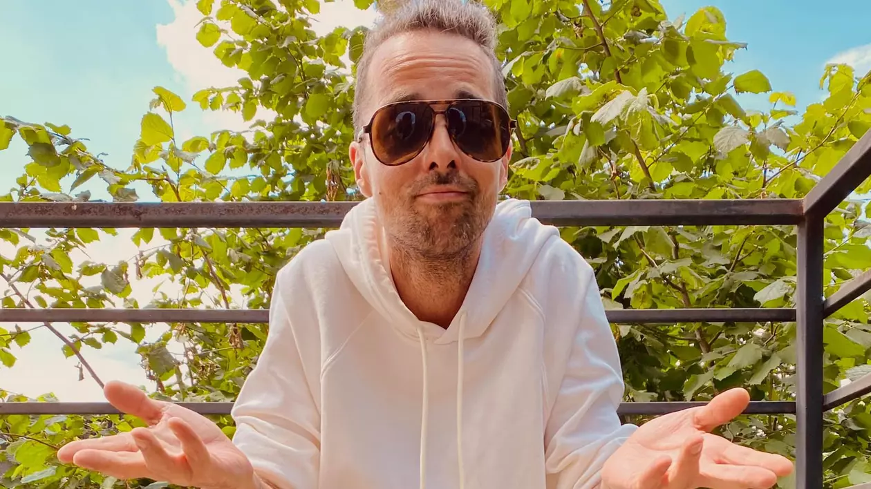 Tudor Ionescu de la „Fly Project” a devenit „Cetățean de Onoare” al orașului Aiud, locul în care a copilărit