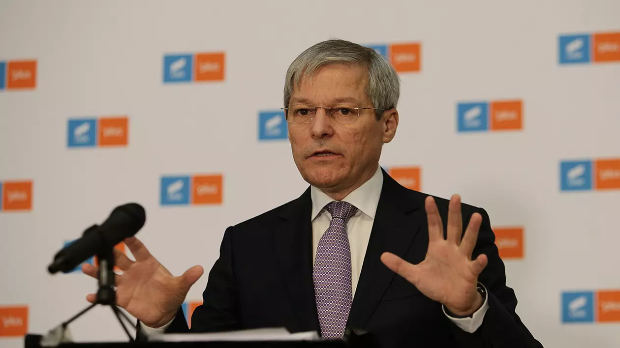 Cioloş, după excluderea judecătorului Danileț din magistratură: „PNL, PSD și UDMR încep distrugerea justiţiei”