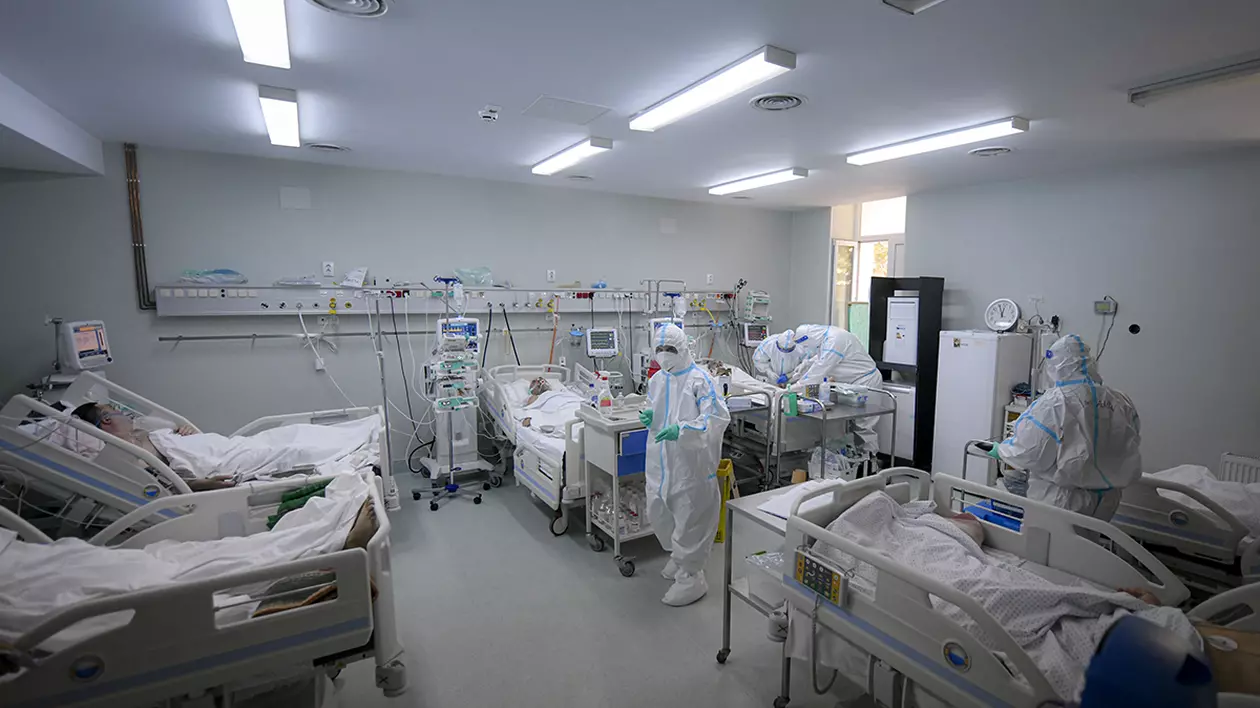 63 de paturi de Terapie Intensivă sunt libere în toată țara pentru bolnavii de COVID-19. Cele mai multe, în București și Olt