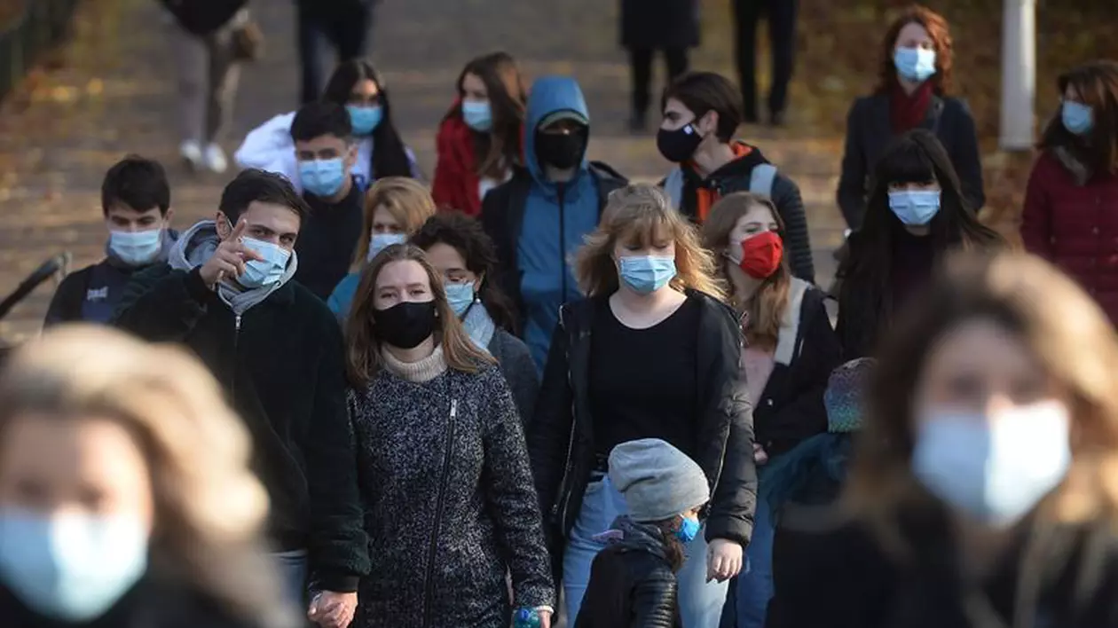 Rata de infectare în București a trecut de 12 la mia de locuitori, pentru prima dată de la începutul pandemiei