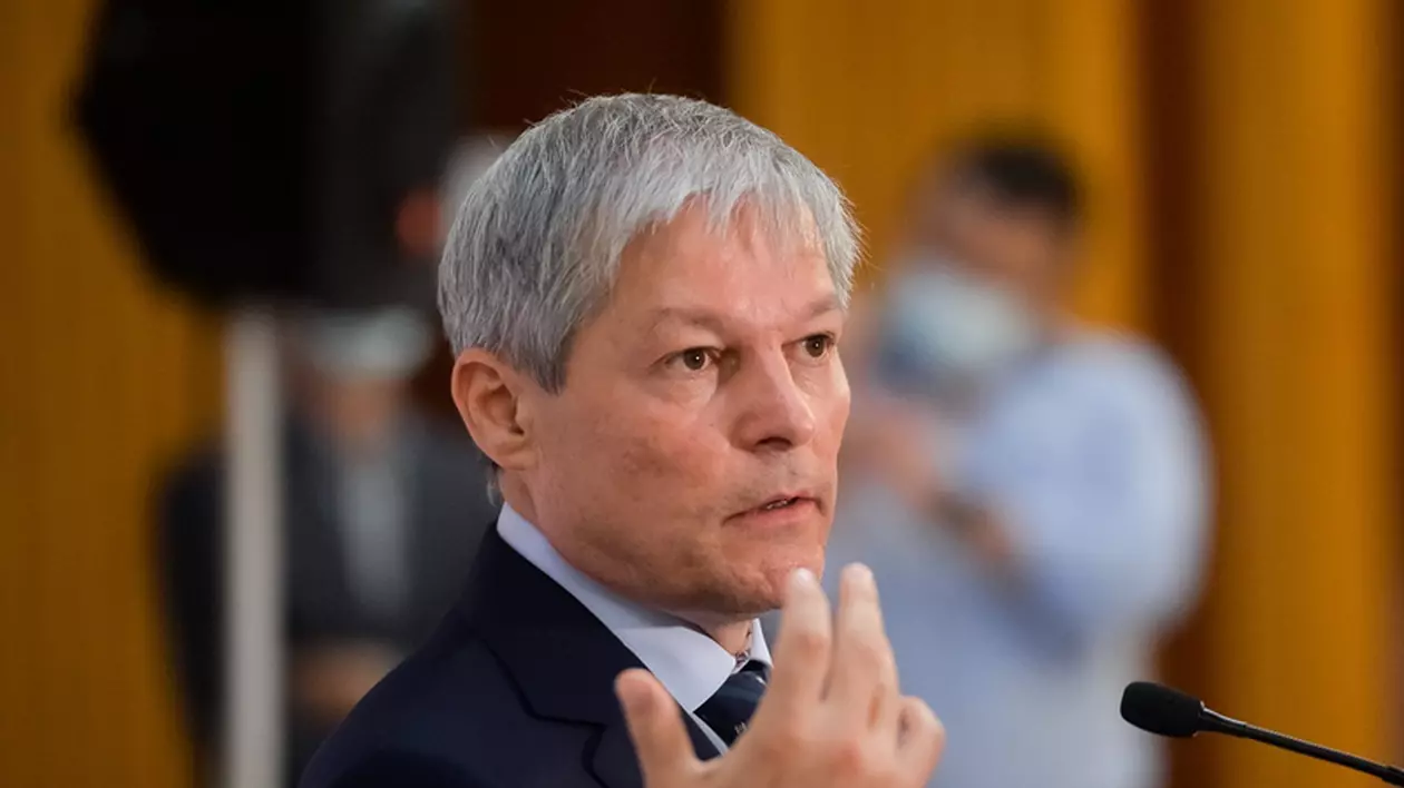 Dacian Cioloș: „Să terminăm acest balet al divertismentului politic în care persoanele sunt mai importante decât rezultatul”