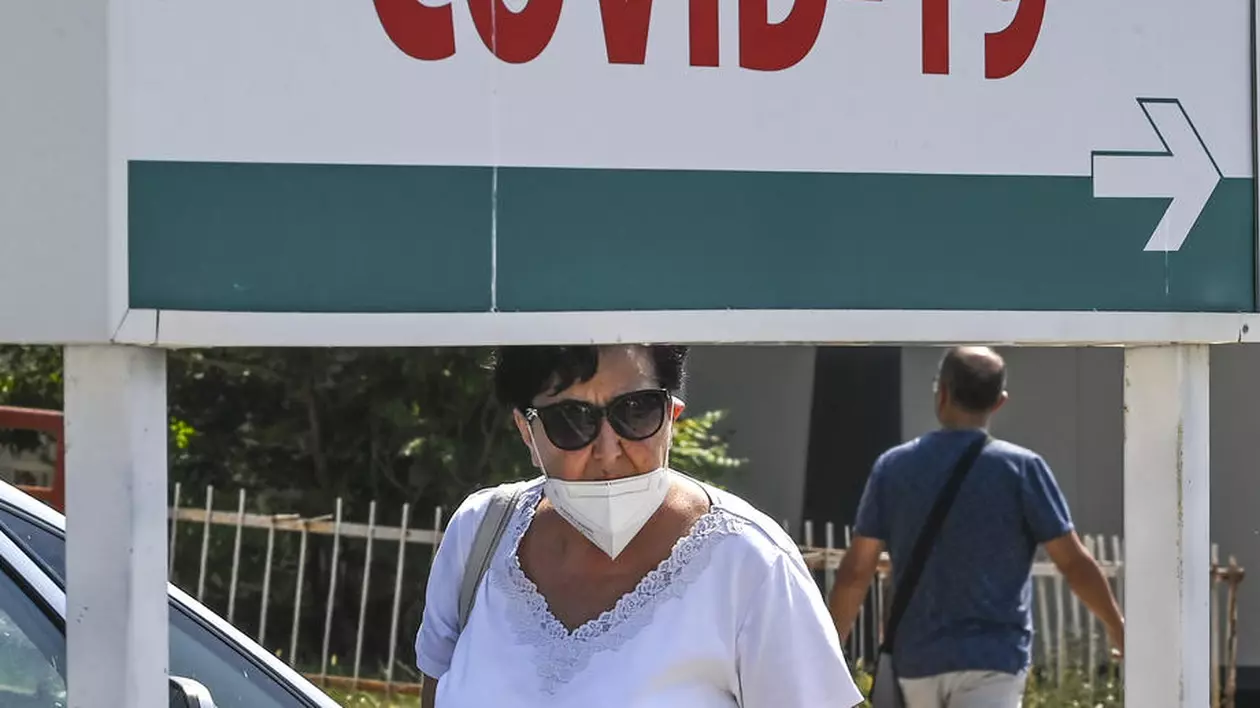 Studiu pe 32 de milioane de adulți: Riscul de afecțiuni neurologice, mai mare în cazul infectării Covid, decât după vaccinare