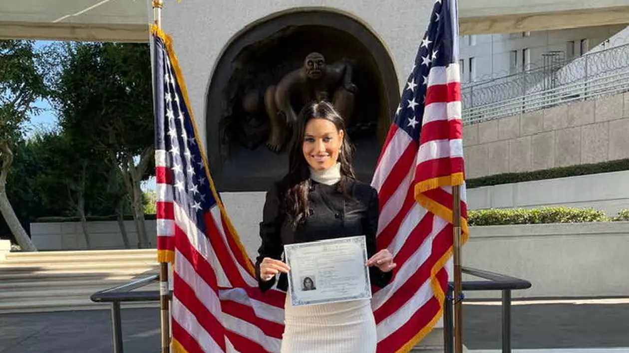 Alina Pușcău a devenit cetățean american. Primele declarații: „Sunt așa de mândră”