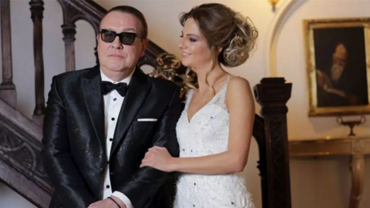 Cum se înțeleg, de fapt, fiicele lui Gabriel Cotabiță cu actuala lui soție. Ele n-au fost de acord ca tatăl lor să aibă alți copii