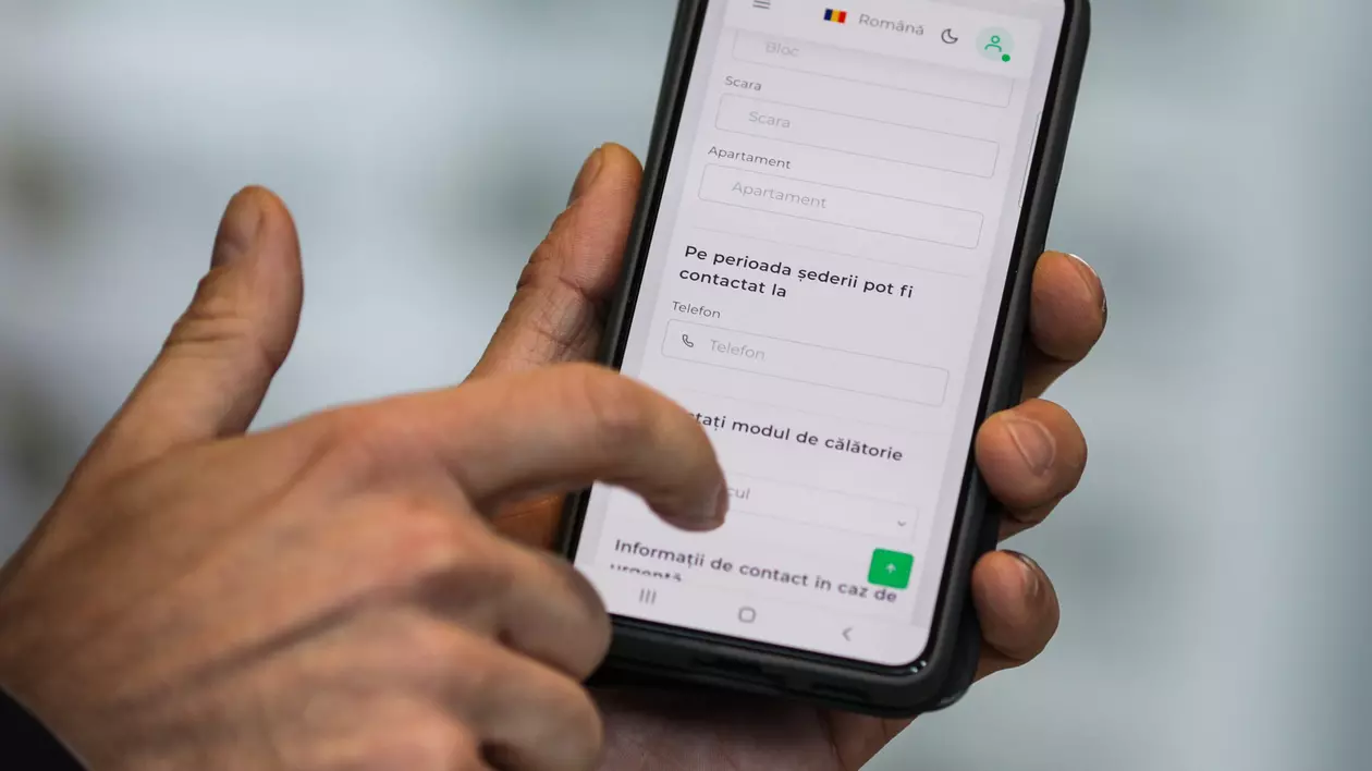 Formularul digital pentru intrarea în România, obligatoriu de azi. De unde poate fi descărcat și cum se completează