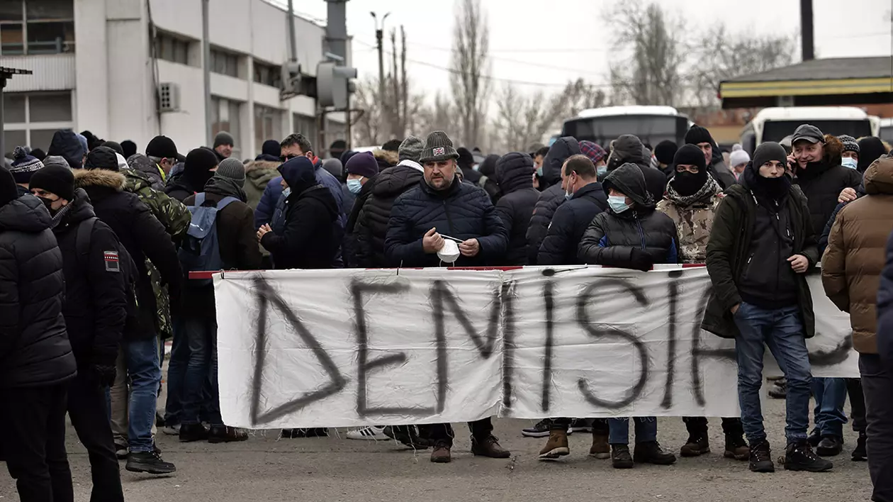 Greva e democrație. Ce nu vom afla niciodată de la televizor despre protestul de la STB