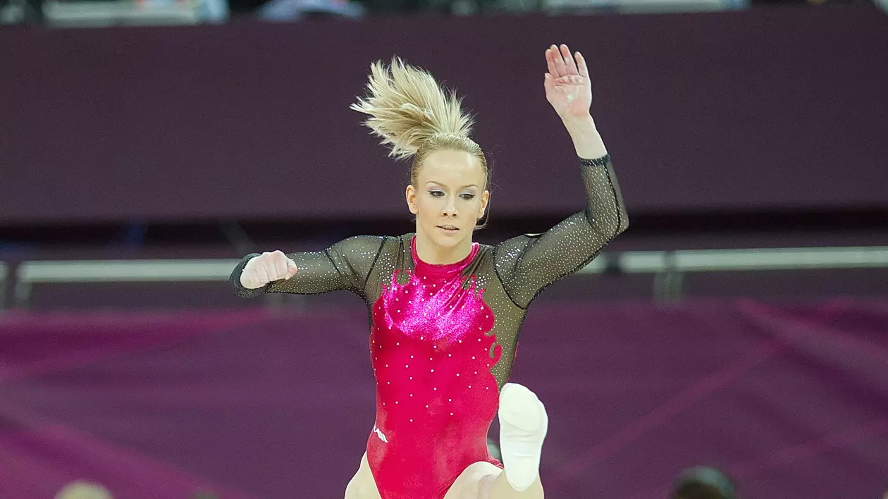 Cum a „driblat” Sandra Izbașa palmele de la antrenori în gimnastică: „Am avut și vorbele la mine, am ajuns la un compromis”