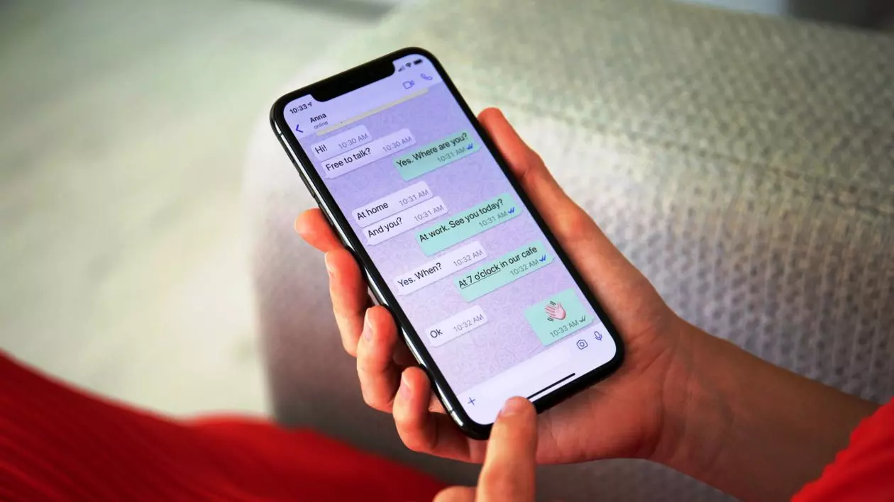 Cum formatezi mesajele pe Whatsapp în bold, italic și „strikethrough” (tăiat)