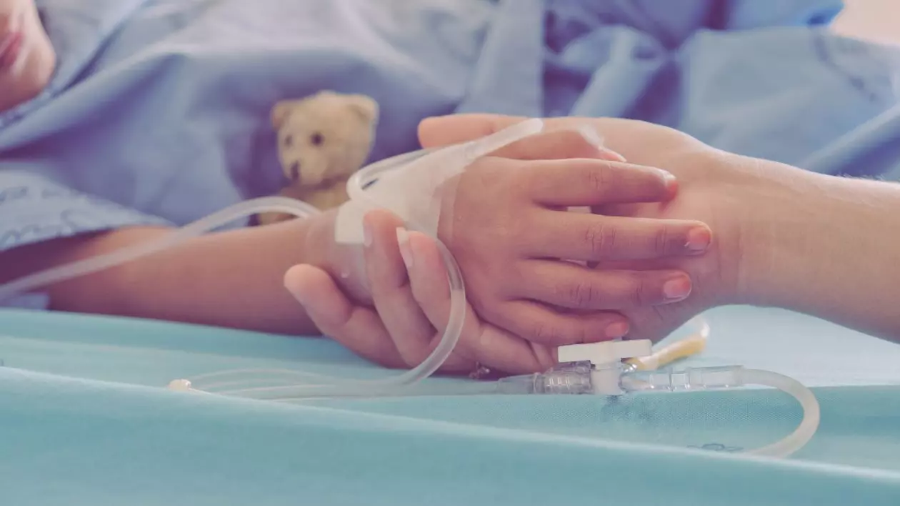 Copil de 3 ani cu boală cardiacă, refuzat de spitale din trei țări din cauză că părinții nu erau vaccinați anti-COVID