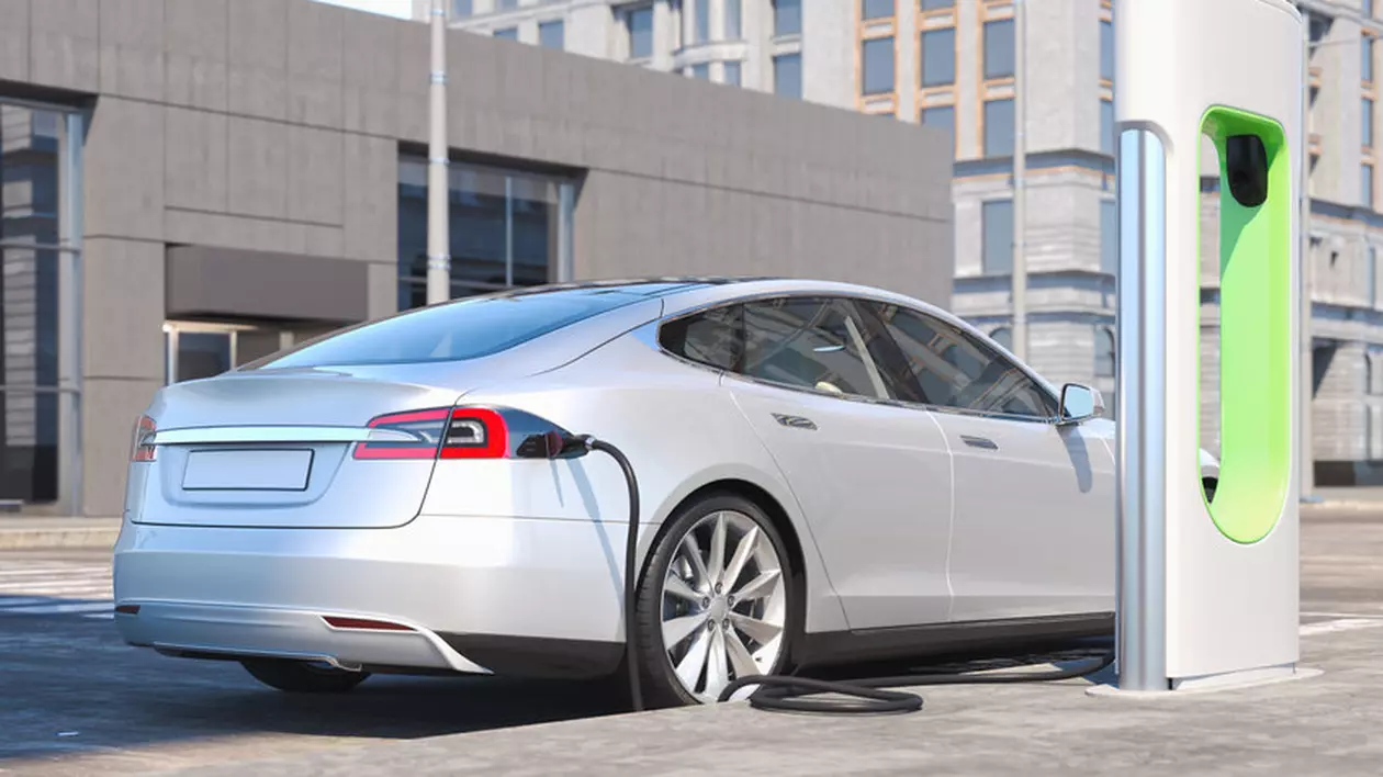 Programele Rabla și Rabla Plus au fost lansate. Finanţare de până la 54.000 de lei pentru un automobil electric