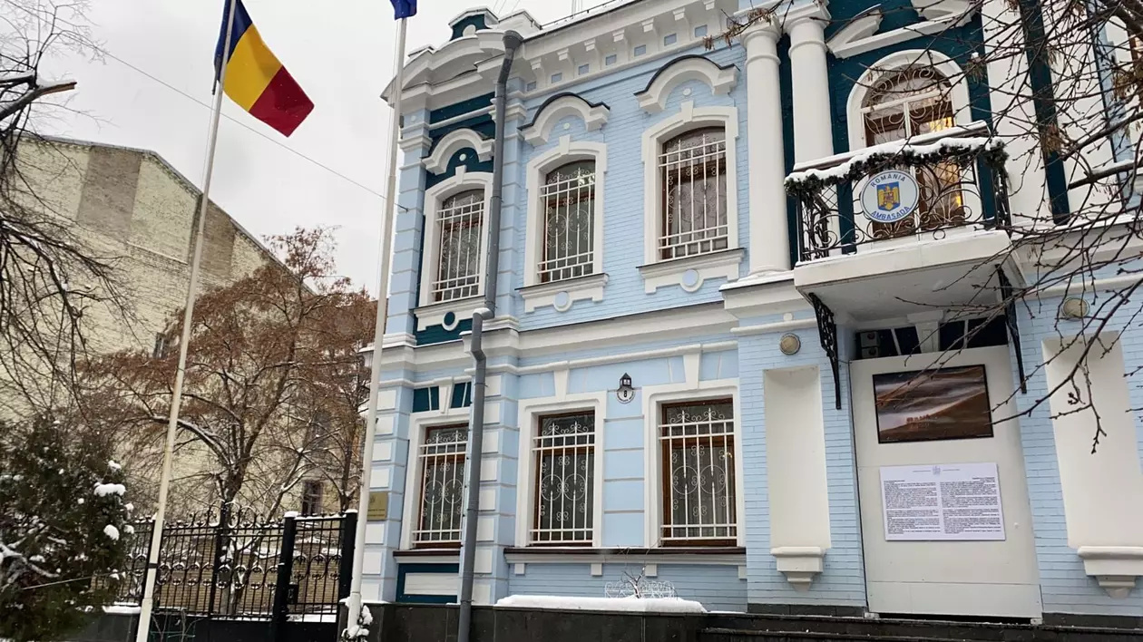 MAE a ridicat nivelul de alertă pentru Ucraina. Personalul diplomatic neesențial, retras de la Kiev