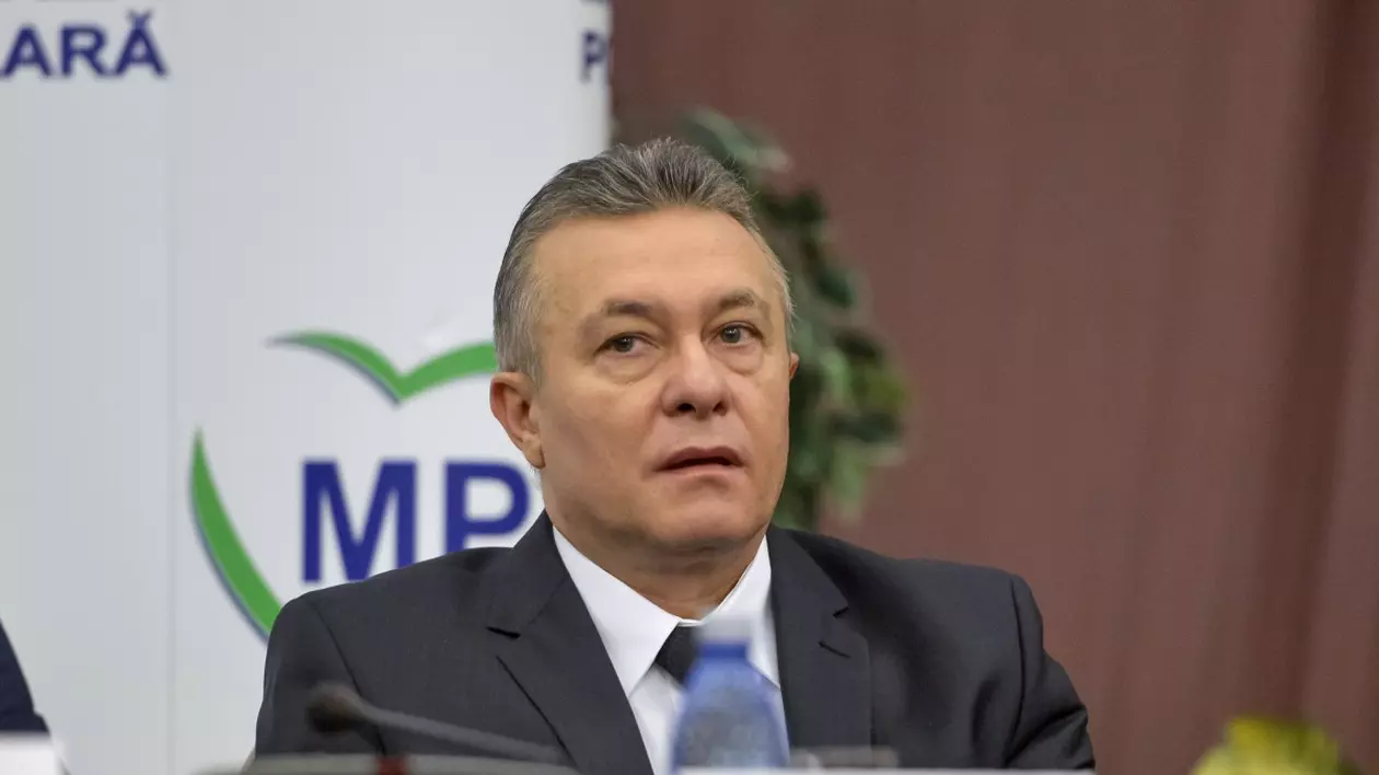 Cristian Diaconescu vrea alianță PMP-AUR. L-a invitat pe George Simion la ședința online a partidului