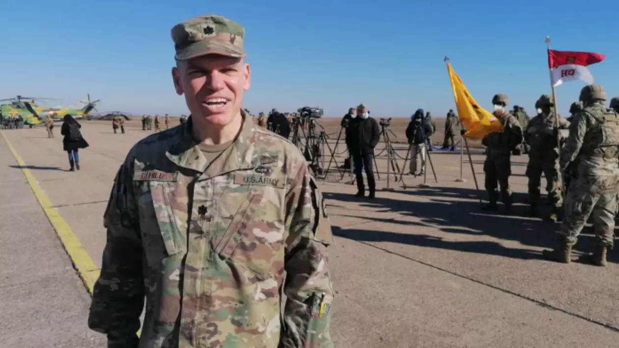 Interviu cu un ofițer american, imediat ce a ajuns în România: „Nu avem nevoie de 100.000 de soldați, când un număr mai mic poate face același lucru”