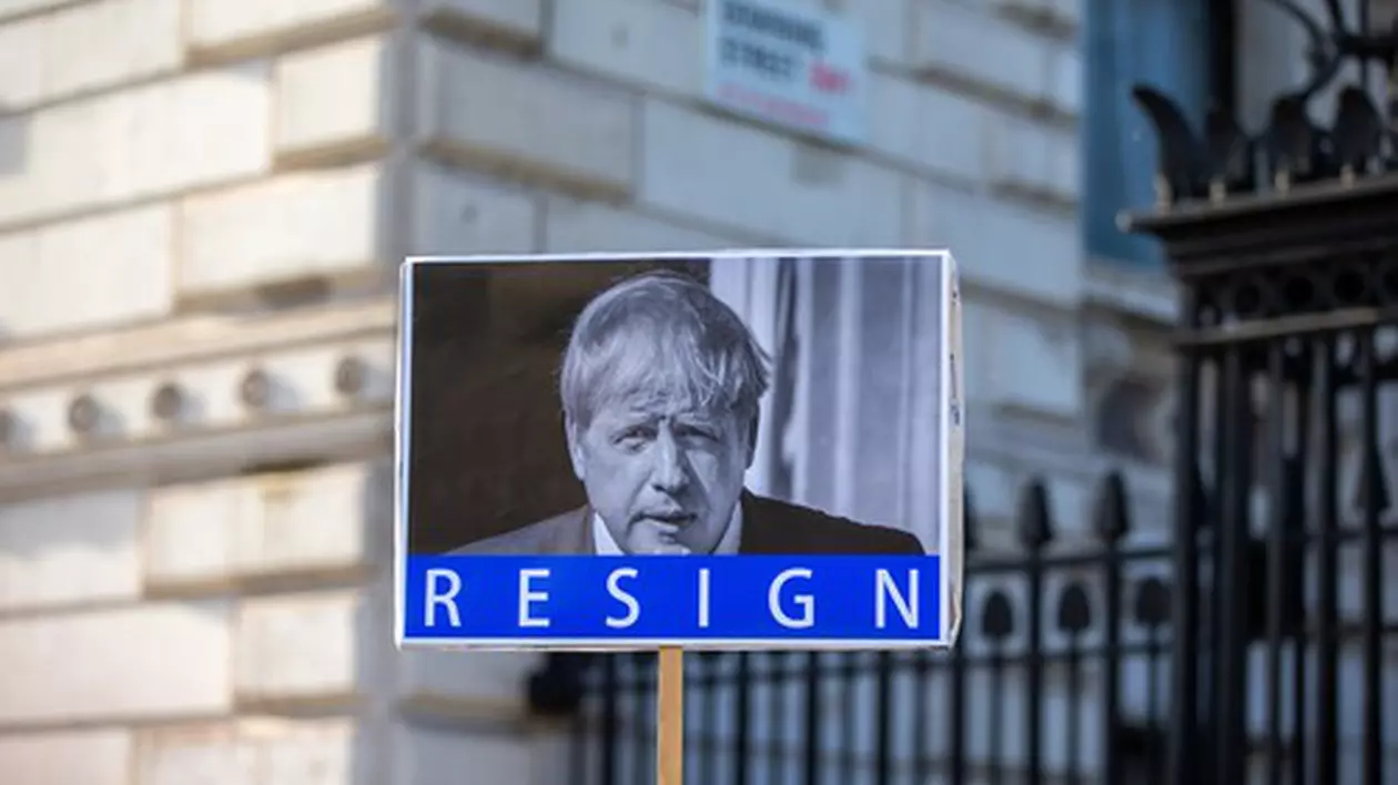 Boris Johnson aduce oameni noi la Downing Street, după demisiile celor mai apropiați consilieri