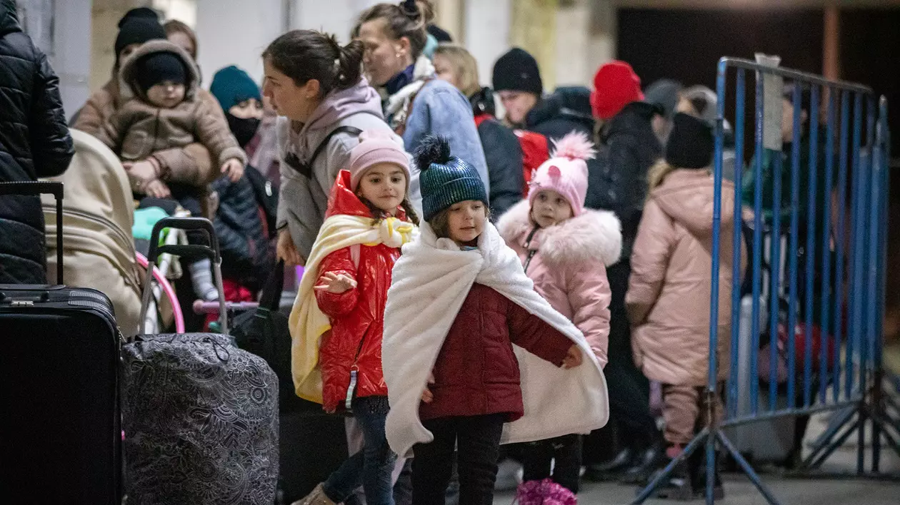 Copiii războiului. Imagini emoționante surprinse de fotoreporterul Libertatea la Vama Siret