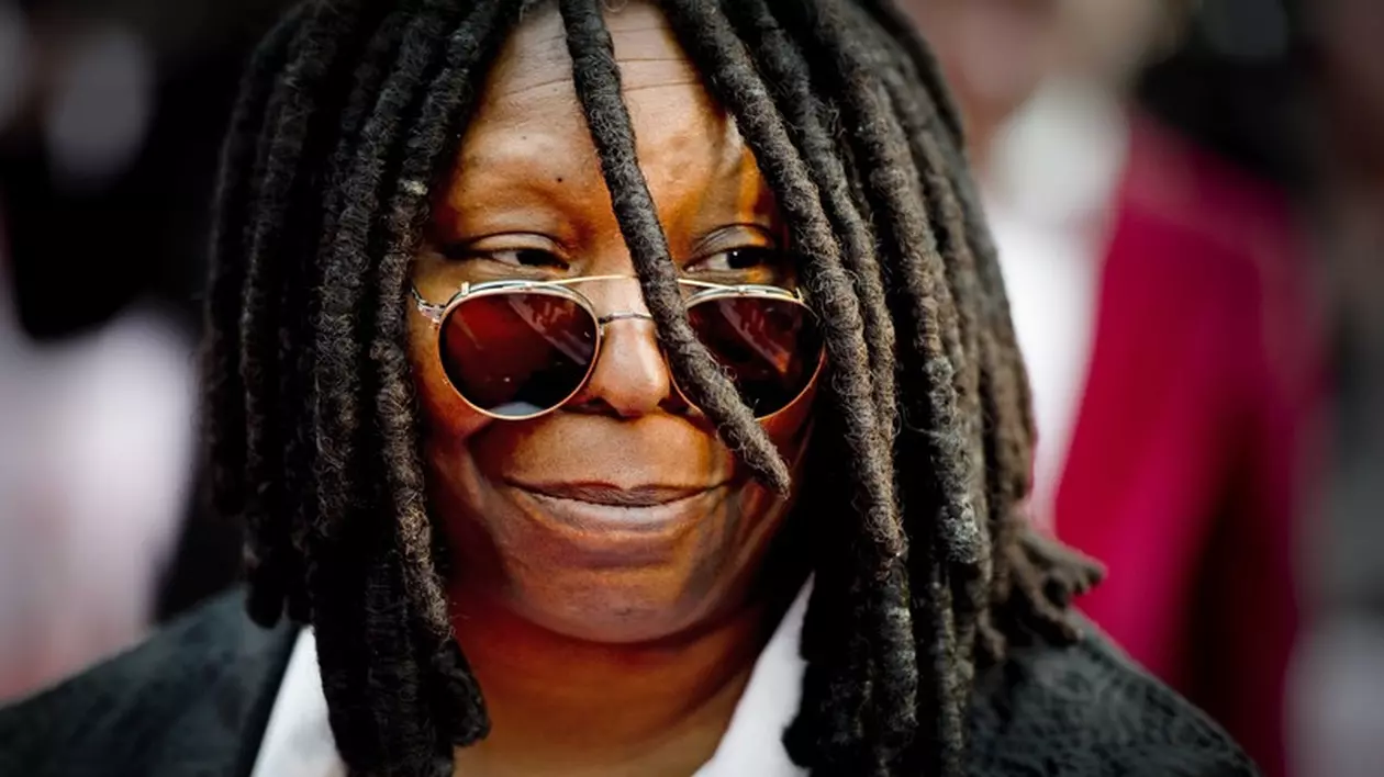 „Renunță la acest nume, nu-l meriți”. Mesaj pentru actrița Whoopi Goldberg, după ce a fost suspendată de postul ABC pentru afirmații jignitoare despre Holocaust