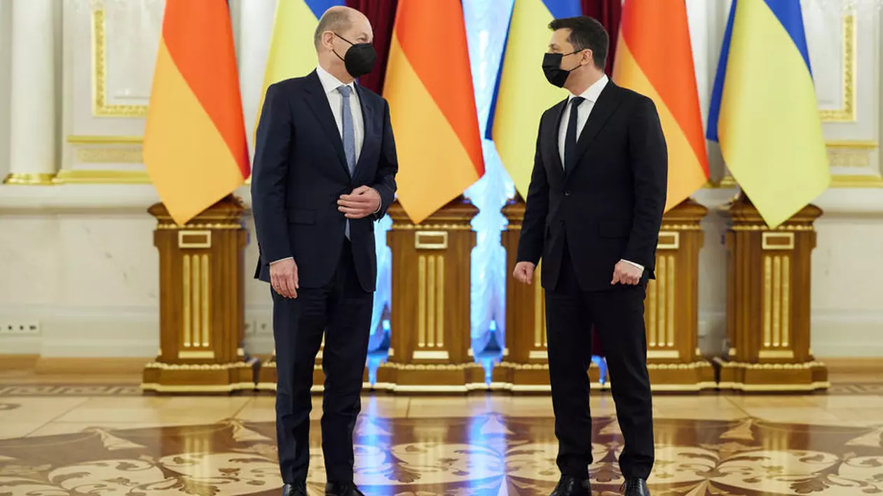 Cancelarul german, mesaj de la Kiev pentru Putin: Integritatea teritorială a Ucrainei „nu e negociabilă”