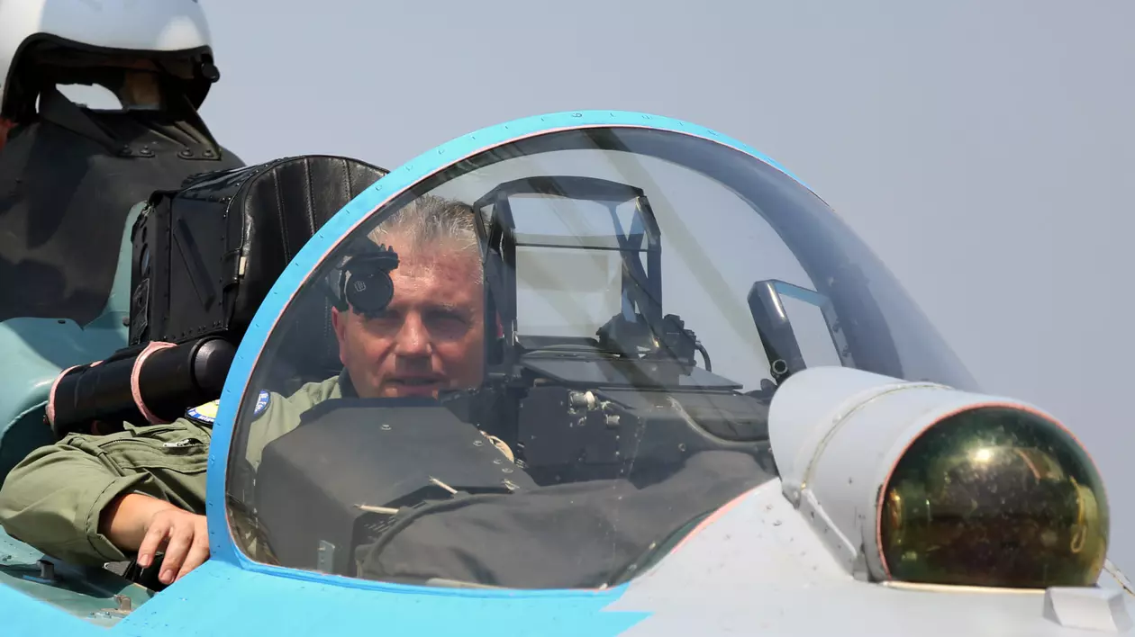 Colonelul Oleksandr Oksanchenko, unul dintre cei mai buni piloți de luptă din lume, a fost doborât deasupra Kievului