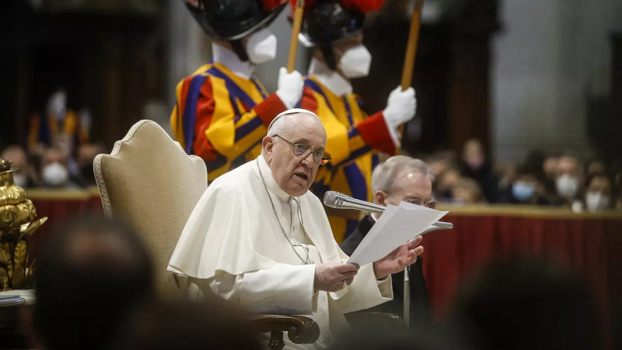 Papa Francisc, rugăciune emoționantă pentru pace în Ucraina: Îl implor pe Dumnezeu să „oprească mâna lui Cain”