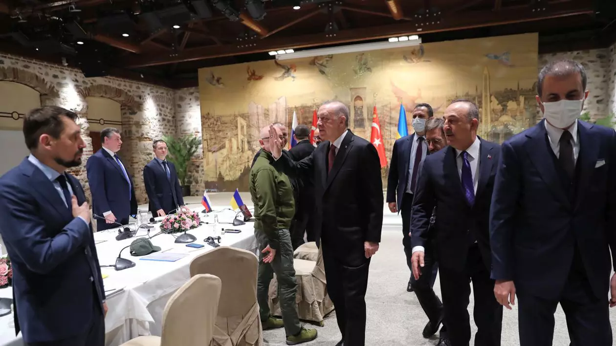 Turcia anunță că încearcă să reunească delegațiile din Ucraina și Rusia pentru o nouă rundă de negocieri, peste două săptămâni
