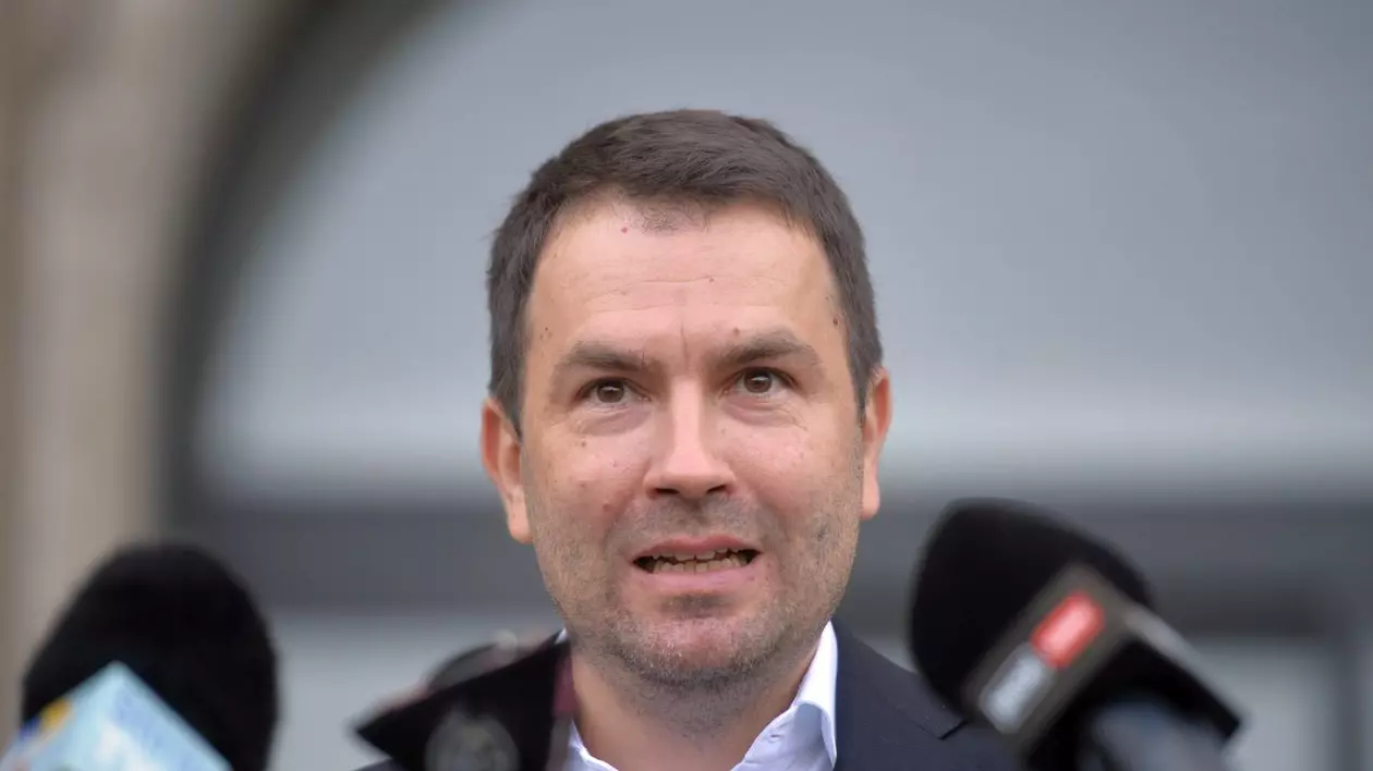 USR, moțiune contra ministrului PNL al Energiei și apel la PSD să o voteze. „Este evidentă lipsa de capacitate a lui Virgil Popescu”