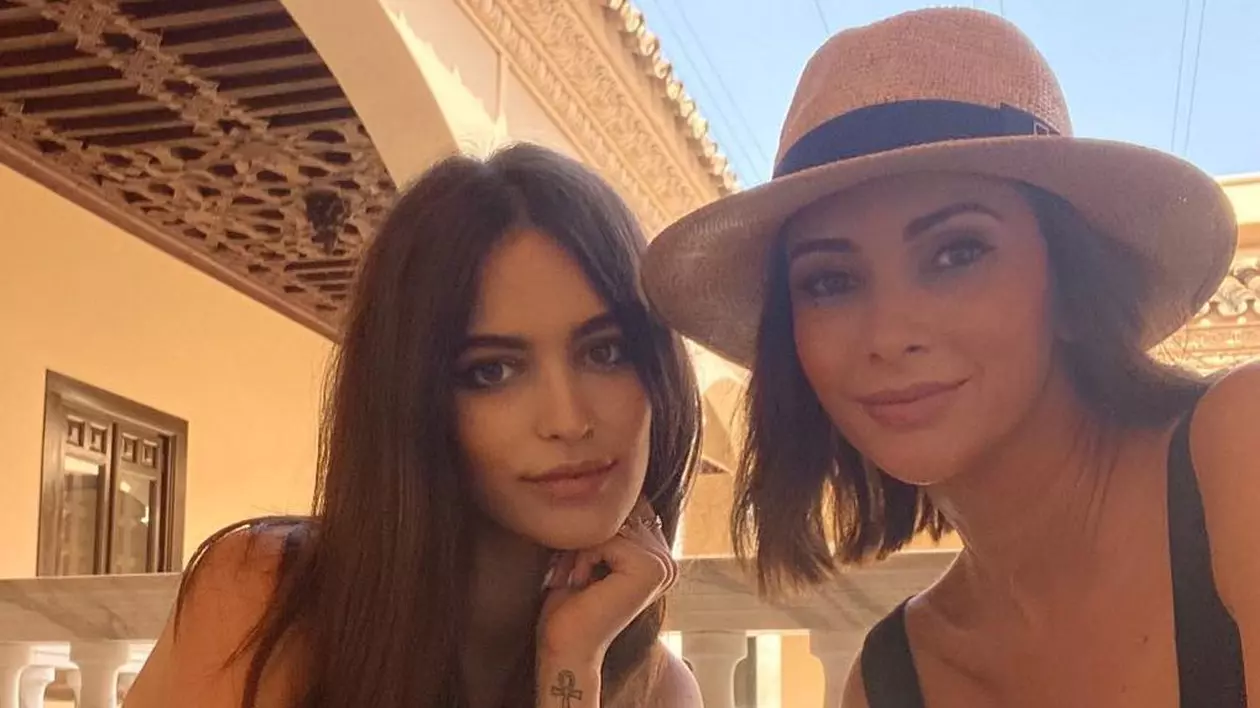 Eva Zaharescu și Andreea Berecleanu