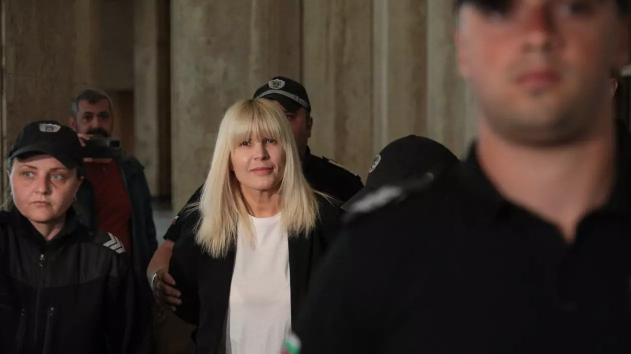 Cum i-a convins Elena Udrea pe judecătorii bulgari să amâne rapid procesul în care se judeca extrădarea sa în România: „Aș vrea să fie și ea în sală”