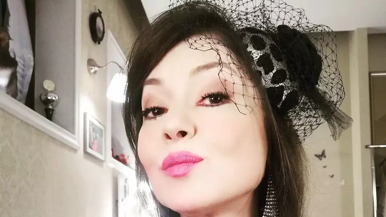 Oana Sârbu a împlinit 54 de ani. Mesajul transmis de artistă de ziua ei. „Lumea, românii, de fapt, s-au schimbat, câteodată nu-i recunosc”