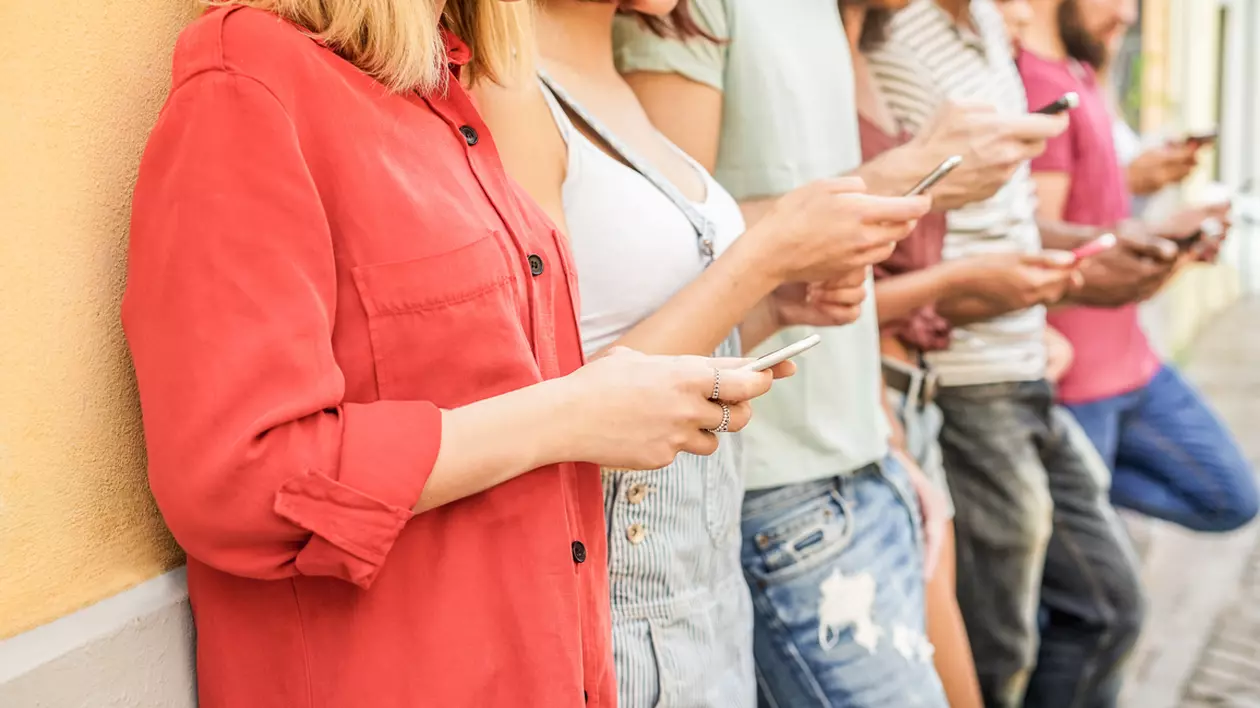 INTERVIU. Peste jumătate dintre elevii români au competențe digitale minime. Expert: „Dacă am testa profesorii, am avea probabil rezultate mai triste”
