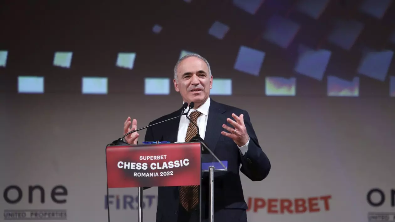 Garry Kasparov la București in 2022. Foto: Dumitru Angelescu