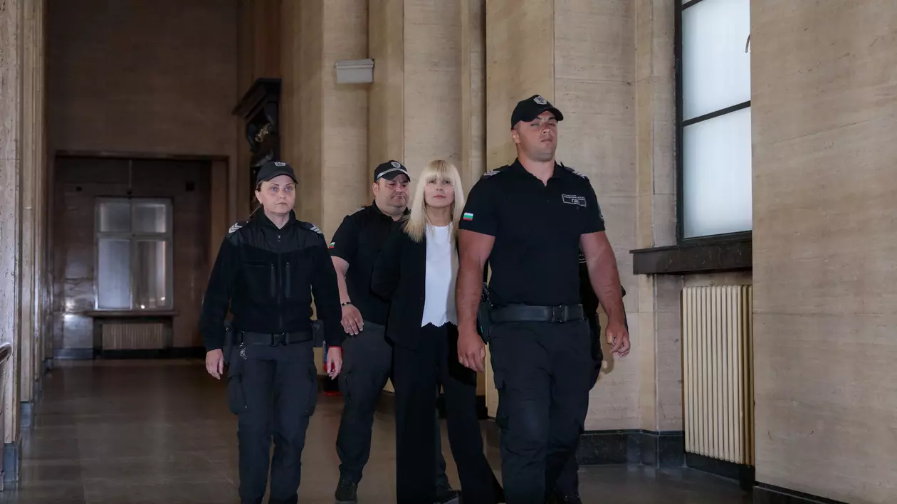Tribunalul Blagoevgrad contrazice apărarea Elenei Udrea în procesul în care vrea suspendarea pedepsei