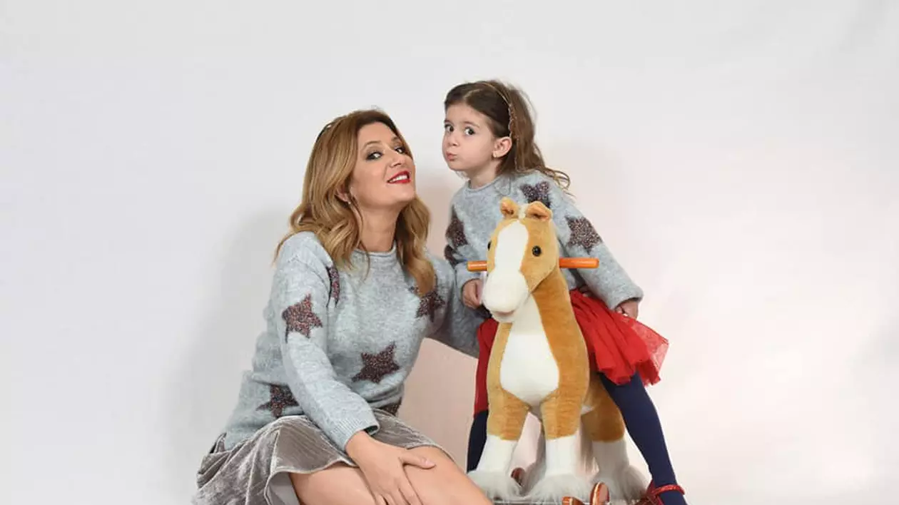 Amalia Enache și fiica ei