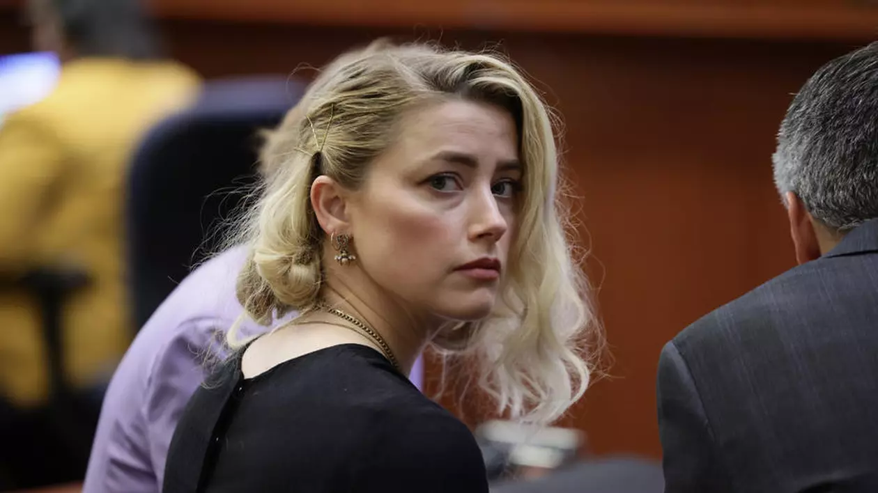 Amber Heard spune că își menține „fiecare cuvânt” din acuzațiile împotriva lui Johnny Depp