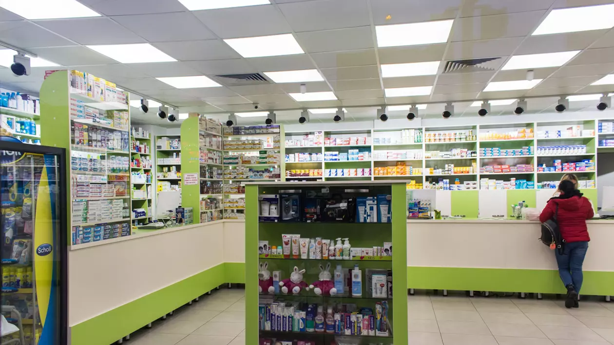 Pilula noastră cea de toate zilele. Ce profit au făcut rețelele de farmacii și distribuitorii de medicamente în 2021